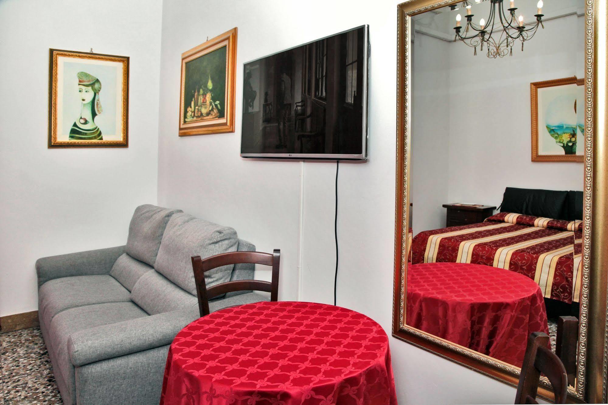Crispi Rooms CTA Exterior foto