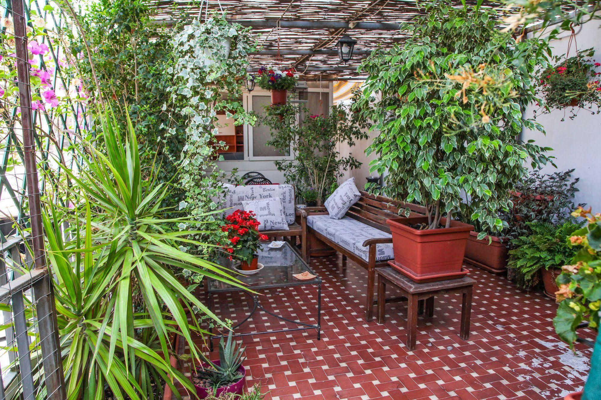 Crispi Rooms CTA Exterior foto